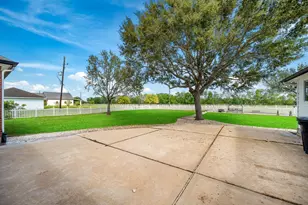 7211 Savannah Glen Ln, Richmond, TX 77469 - Photo 15