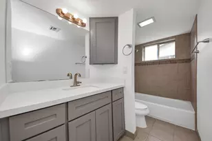 10327 Sageburrow Dr, Houston, TX 77089 - Photo 21