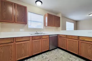 19718 Byron Meadows Dr, Katy, TX 77449 - Photo 11