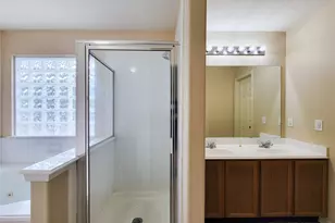 19718 Byron Meadows Dr, Katy, TX 77449 - Photo 41