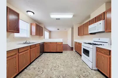 19718 Byron Meadows Drive, Katy, TX 77449 - Photo 7