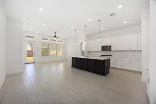 1711 Sterling Water Dr, Missouri City, TX 77459 - Photo 5