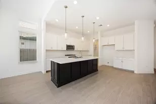 1711 Sterling Water Dr, Missouri City, TX 77459 - Photo 7