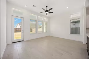 1711 Sterling Water Dr, Missouri City, TX 77459 - Photo 11