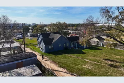 15627 Market Street, Channelview, TX 77530 - Photo 1