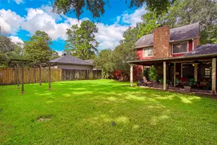 15702 Gilbertyn Dr, Tomball, TX 77377 - Photo 3