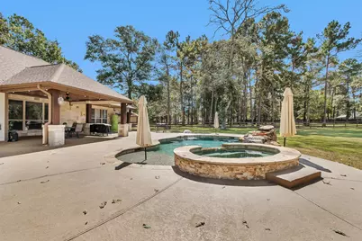 11498 Oak Springs Drive, Willis, TX 77378 - Photo 39
