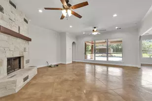 11498 Oak Springs Dr, Willis, TX 77378 - Photo 9