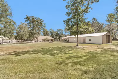 11498 Oak Springs Drive, Willis, TX 77378 - Photo 33