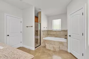 11498 Oak Springs Dr, Willis, TX 77378 - Photo 23