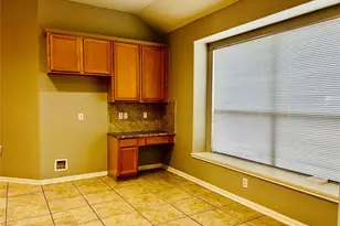 18215 Linden Forest Ln, Katy, TX 77449 - Photo 9