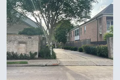 2006 Potomac Drive #B, Houston, TX 77057 - Photo 3
