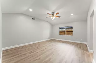 1111 Tanglewild Ln, Richmond, TX 77406 - Photo 11