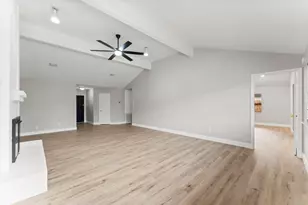 1111 Tanglewild Ln, Richmond, TX 77406 - Photo 5