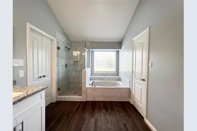 10005 W Chestnut Creek Way W, Pearland, TX 77584 - Photo 19