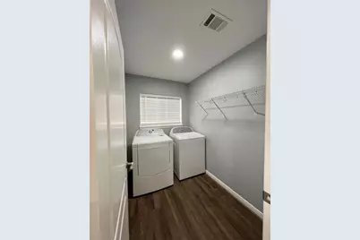 10005 W Chestnut Creek Way W, Pearland, TX 77584 - Photo 13