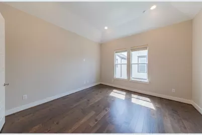 1114 W 15th 1/2 Street #A, Houston, TX 77008 - Photo 37