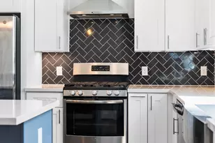 1114 W 15th 1/2 St, Houston, TX 77008 - Photo 27