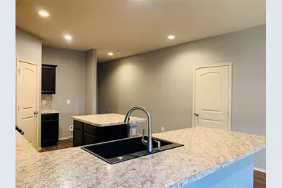 15438 Rancho Joya Way, Houston, TX 77049 - Photo 9