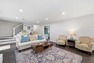 814 Forest Lake Dr, Seabrook, TX 77586 - Photo 11