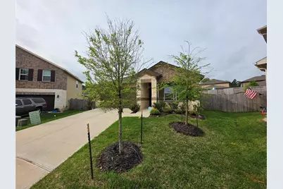 229 Cresta Cove Court, Conroe, TX 77316 - Photo 3