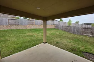229 Cresta Cv Ct, Conroe, TX 77316 - Photo 23