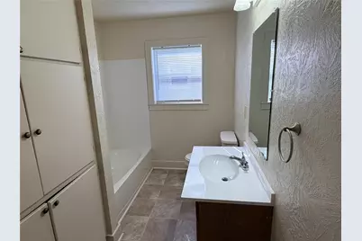 500 W Third Street, Brenham, TX 77833 - Photo 11