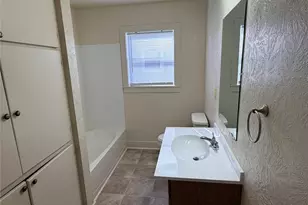 500 W Third St, Brenham, TX 77833 - Photo 11