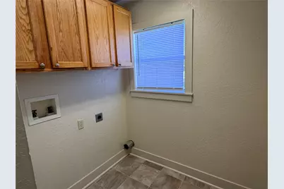 500 W Third Street, Brenham, TX 77833 - Photo 15