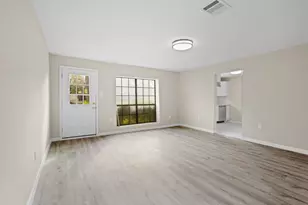 1504 Maiden Ln, Richmond, TX 77469 - Photo 9