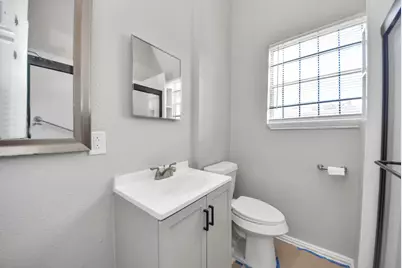2102 Gray Street #1, Houston, TX 77003 - Photo 9
