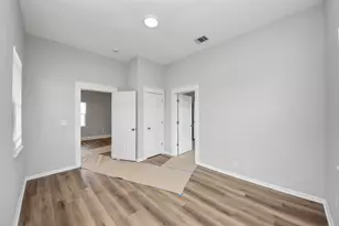 2102 Gray St, Houston, TX 77003 - Photo 23