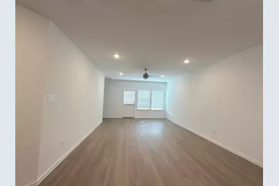 9122 Serene Haven Drive, Iowa Colony, TX 77583 - Photo 5