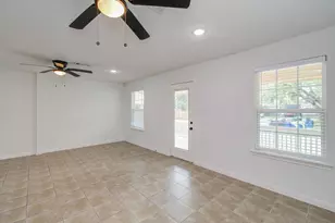 5403 Farley Dr, Houston, TX 77032 - Photo 7