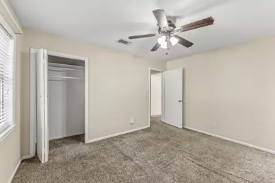 401 Woodmont, Huntsville, TX 77340 - Photo 27
