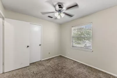 401 Woodmont, Huntsville, TX 77340 - Photo 29