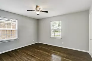 6634 Housman St, Houston, TX 77055 - Photo 13