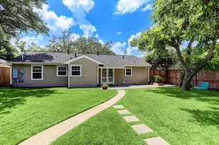 6634 Housman St, Houston, TX 77055 - Photo 5