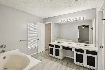 10234 Tablerock Drive, Houston, TX 77064 - Photo 25