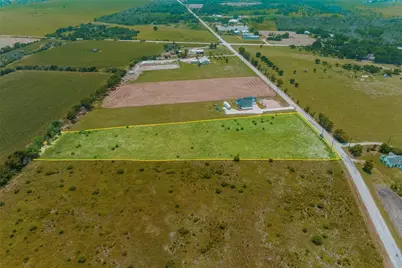 Track 1 Grubbs, Sealy, TX 77474 - Photo 5