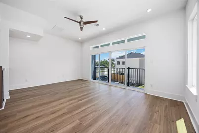 1941 Knoll Square Drive, Houston, TX 77080 - Photo 5
