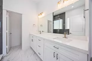 1941 Knoll Square Dr, Houston, TX 77080 - Photo 15