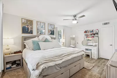 18109 Heritage Lane #8109, Houston, TX 77058 - Photo 7