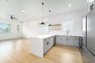 3504 Delhi St, Houston, TX 77022 - Photo 5