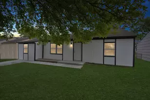 9429 Fairland Dr, Houston, TX 77051 - Photo 1