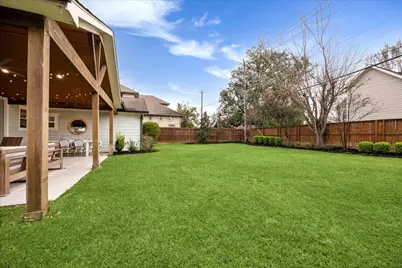 1749 Woodcrest Drive, Houston, TX 77018 - Photo 21