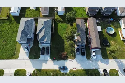 134 Egret Canal S, Baytown, TX 77523 - Photo 1