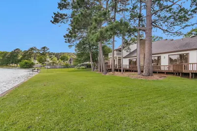 2018 Wickersham Drive, Huntsville, TX 77340 - Photo 29