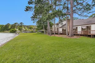 2018 Wickersham Dr, Huntsville, TX 77340 - Photo 29