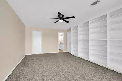 2018 Wickersham Drive, Huntsville, TX 77340 - Photo 23